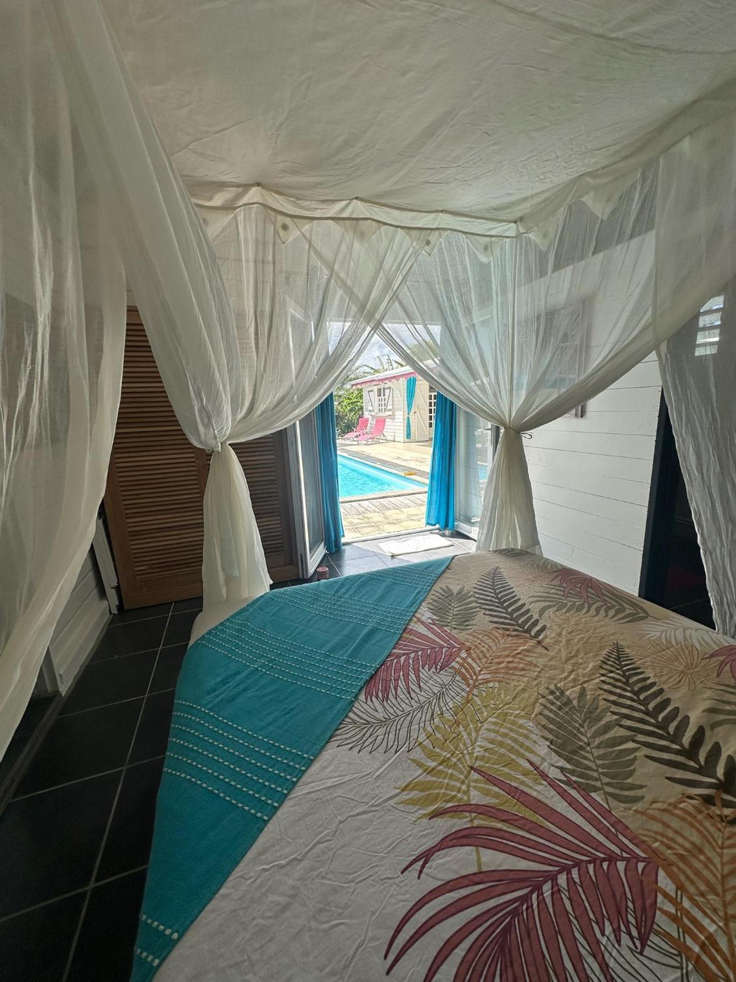 Au Bel'Vue Chez Sandrine "Gite & Chambre D'Hotes" Le Moule Dış mekan fotoğraf