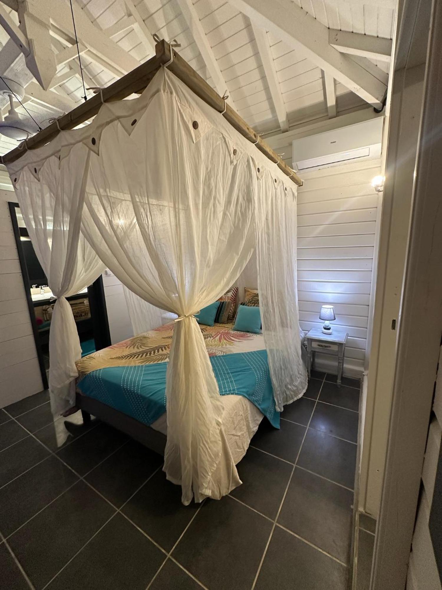 Au Bel'Vue Chez Sandrine "Gite & Chambre D'Hotes" Le Moule Dış mekan fotoğraf